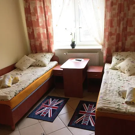 Uslugi Hotelowe Modlin Airport * Nowy Dwór Mazowiecki