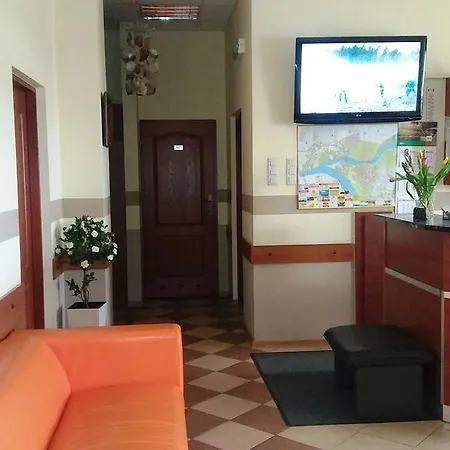 Δωμάτια σε οικογενειακή κατοικία Uslugi Hotelowe Modlin Airport Nowy Dwór Mazowiecki