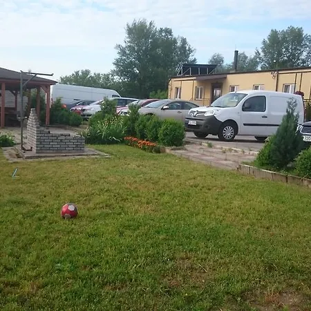 Uslugi Hotelowe Modlin Airport * Nowy Dwór Mazowiecki