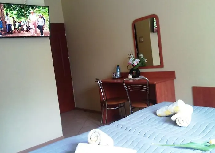 Kwatera prywatna Usługi Hotelowe Modlin Airport Nowy Dwór Mazowiecki