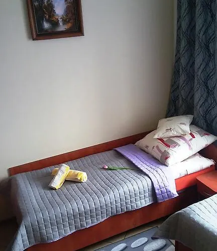 Usługi Hotelowe Modlin Airport Kwatera prywatna *