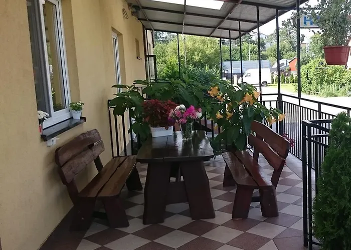 Usługi Hotelowe Modlin Airport *